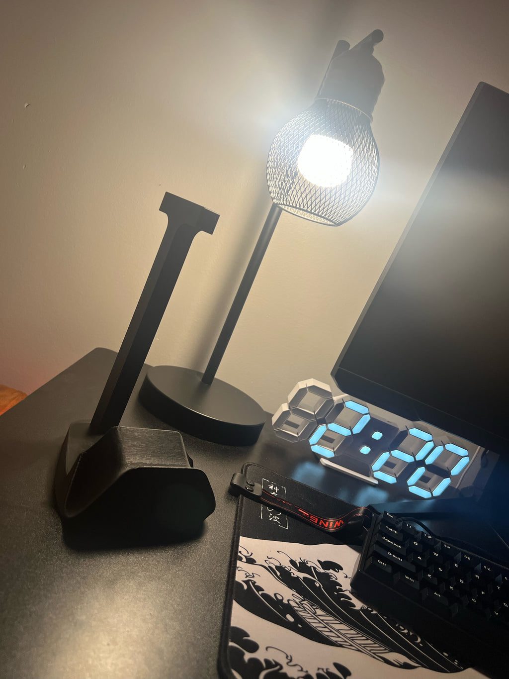 Controller and Headset Stand