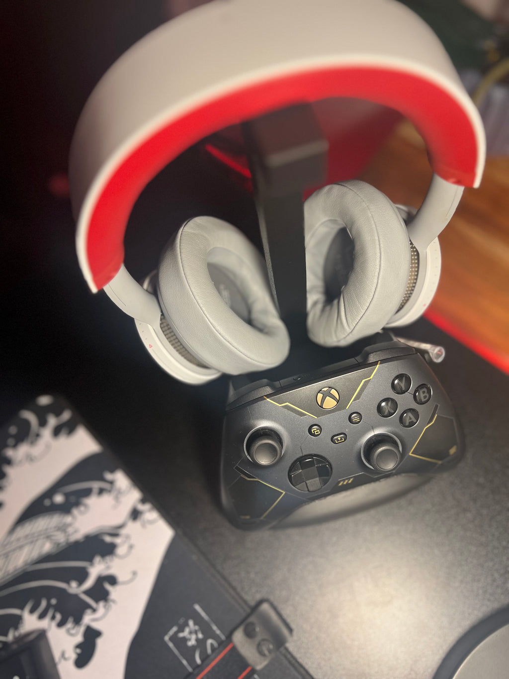 Controller and Headset Stand